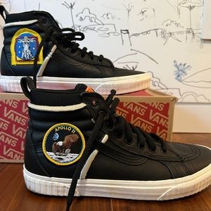 VANS "SK8-Hi NASA Space Voyagers" (Men's Size 10.5)